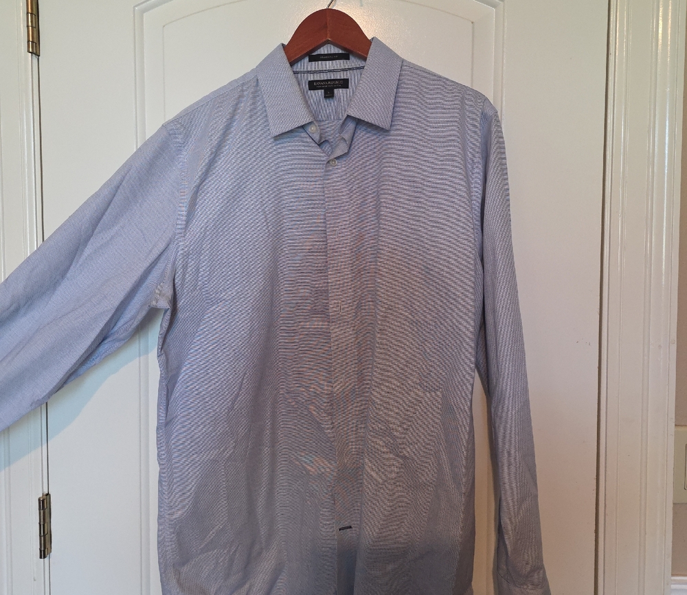 Banana Republic Men's Gray Striped Dress Shirt